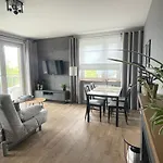 Paryska Home